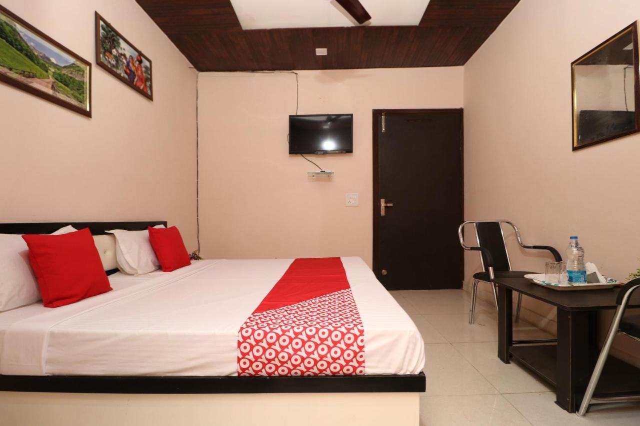Oyo 28338 New Life Banur Exterior foto